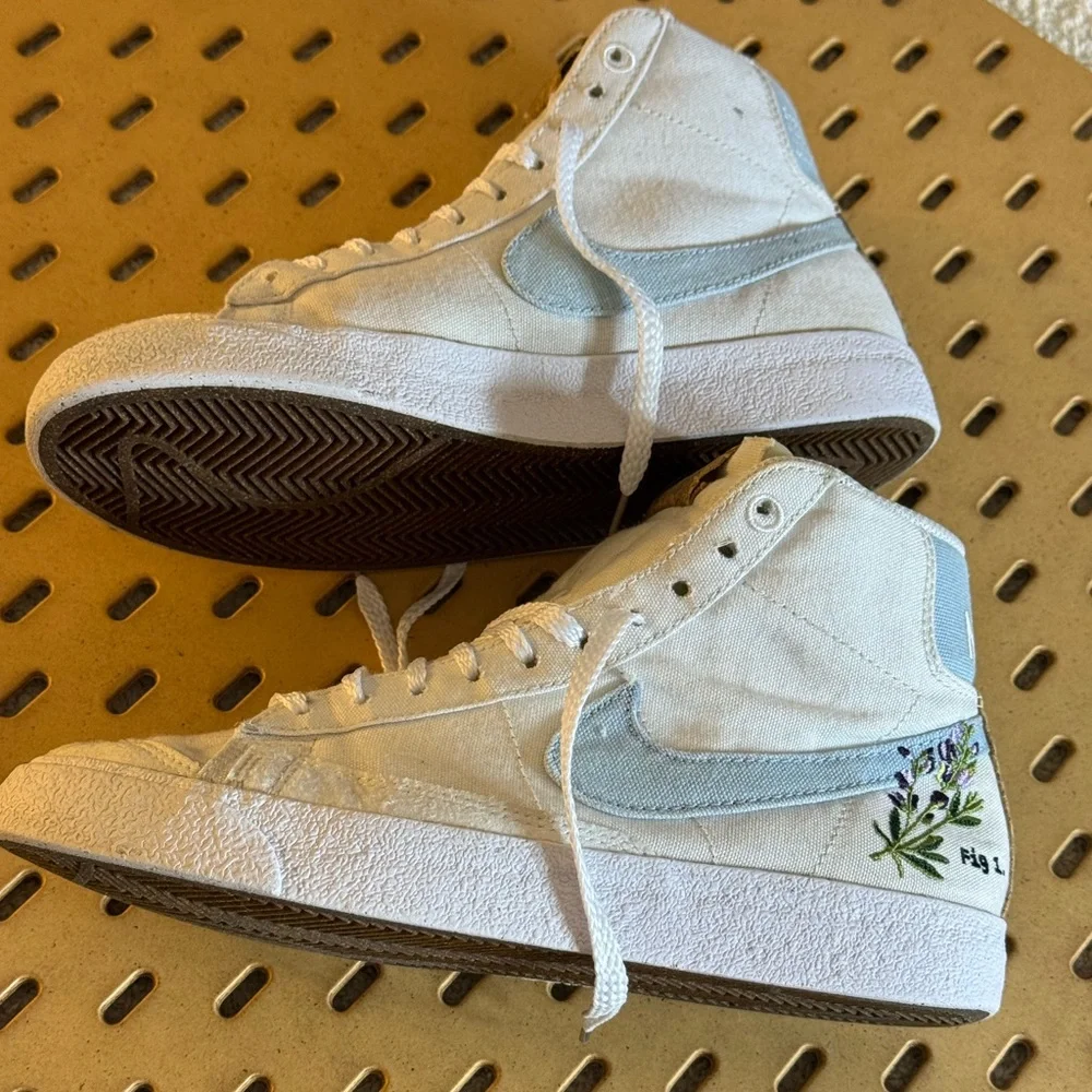 Nike Sneakers‎ Womens Size 6 Blazer Mid '77 SE in Indigo 2021 DC9265- 100
